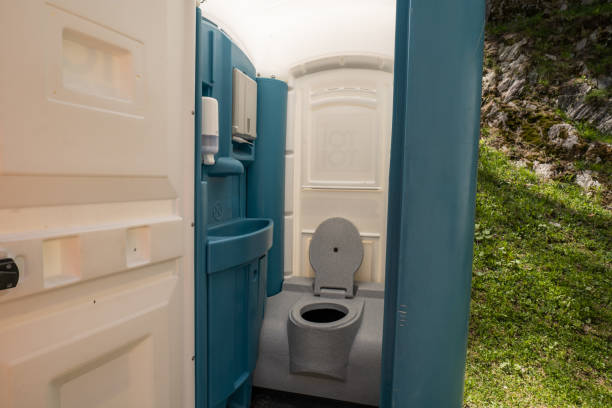 Best Sanitation services for porta potties  in Carnot Moon, PA